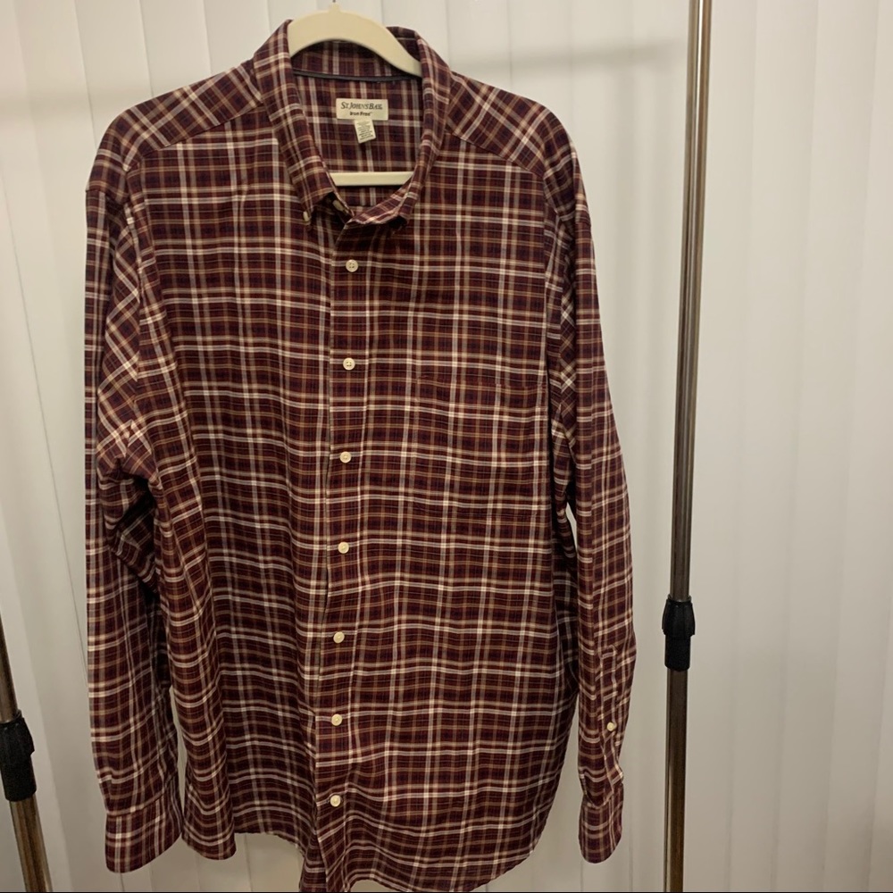 3/$20 St. John’s Bay Iron Free Button Up Shirt - Picture 3 of 4